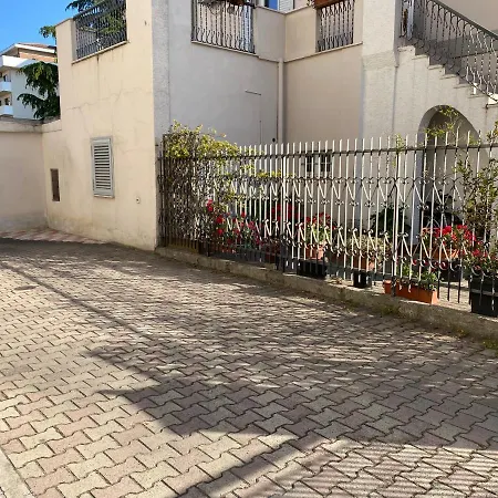 Westhouse Апартаменты